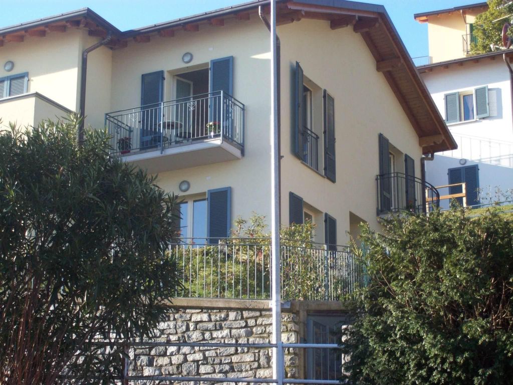 CasaKatty Zwei-Zimmer-Wohnung mit Balkon mit Seeblick