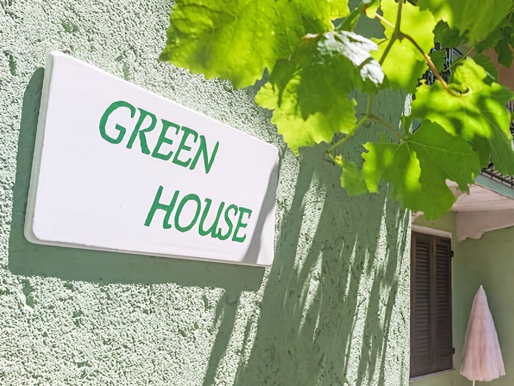 Green House