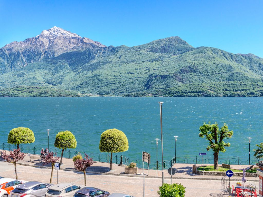 La Piazzetta sul Lago