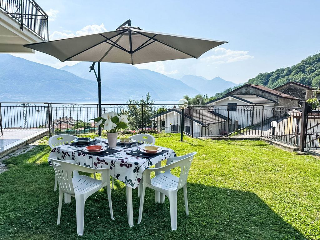 Riflessi del Lario