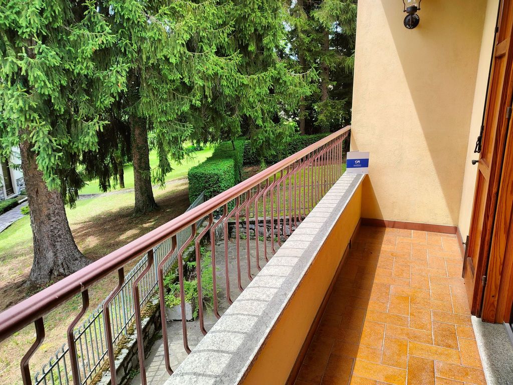 Esino Sweet Home von Holiday World