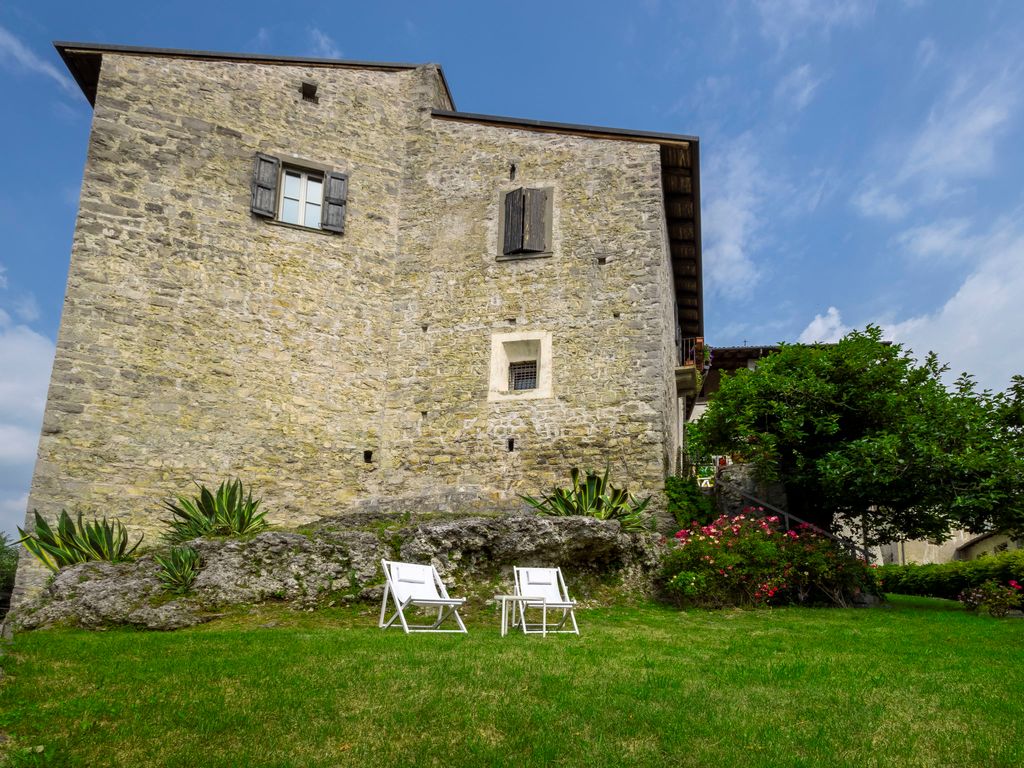 Casa Torre Il Castello