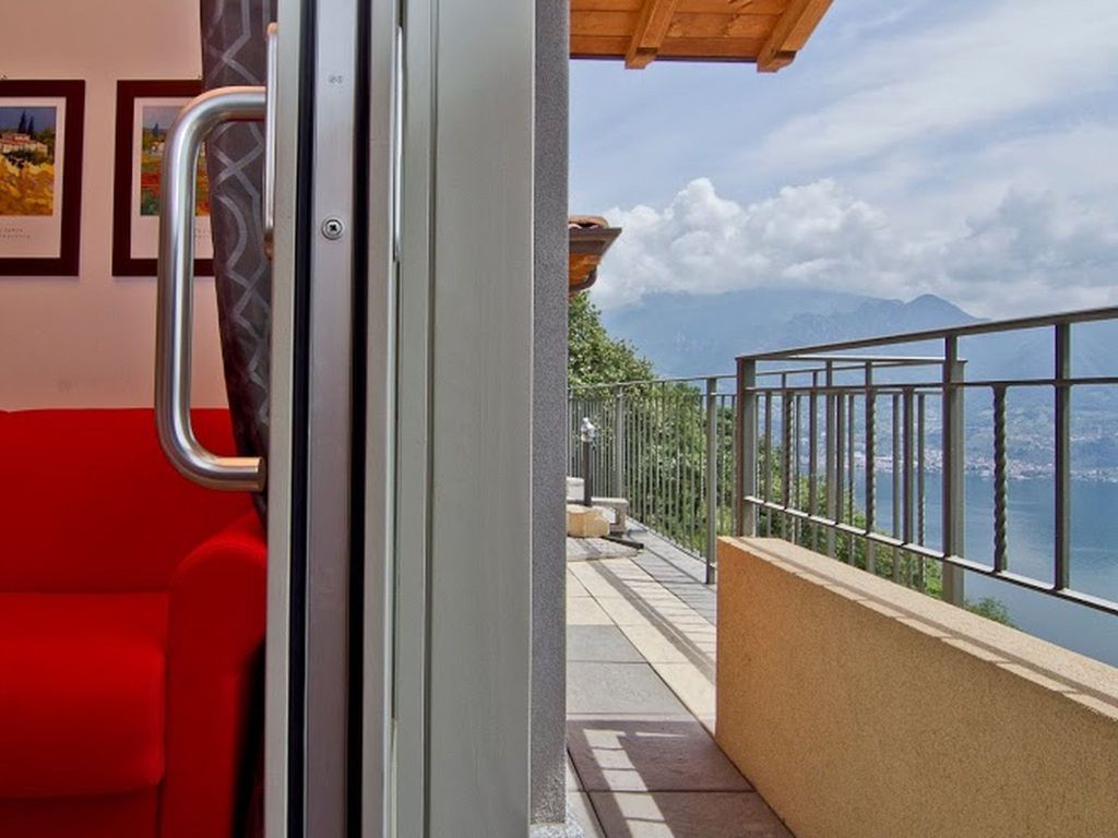 Terrazza a Lago - Zweizimmerwohnung mit Terrasse