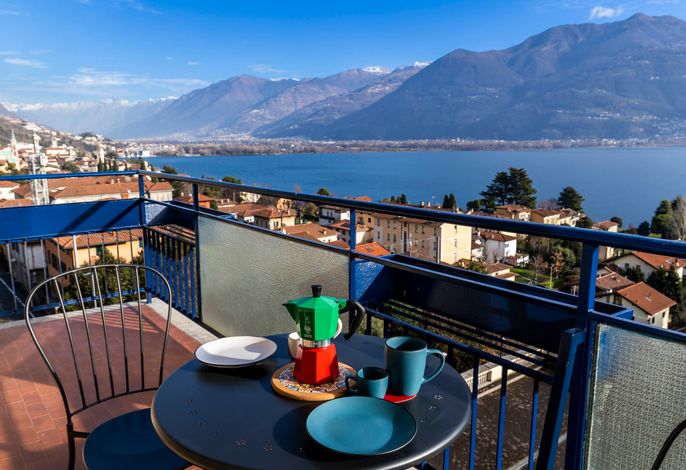 Lovere Balcony View
