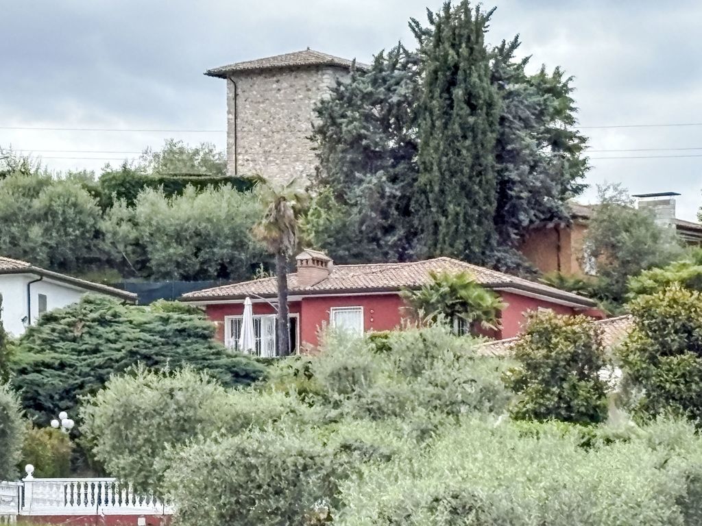 Villetta Montavolo in traumhafter Panoramalage
