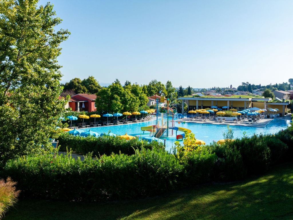 Belvedere Village