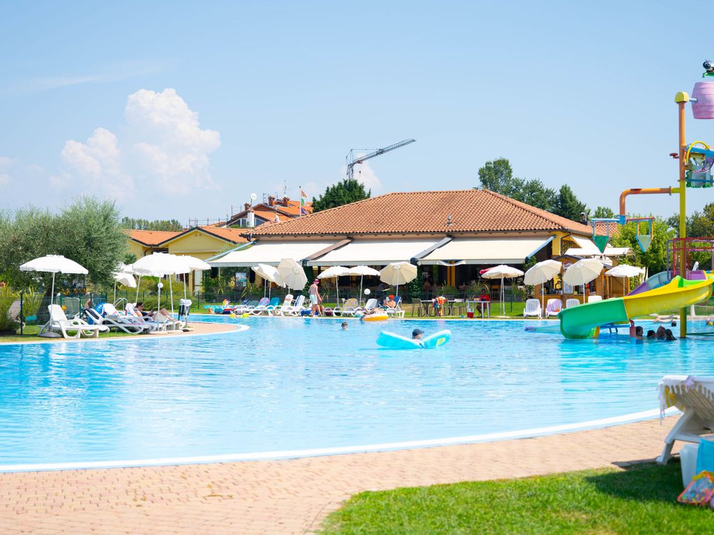 Gasparina Village