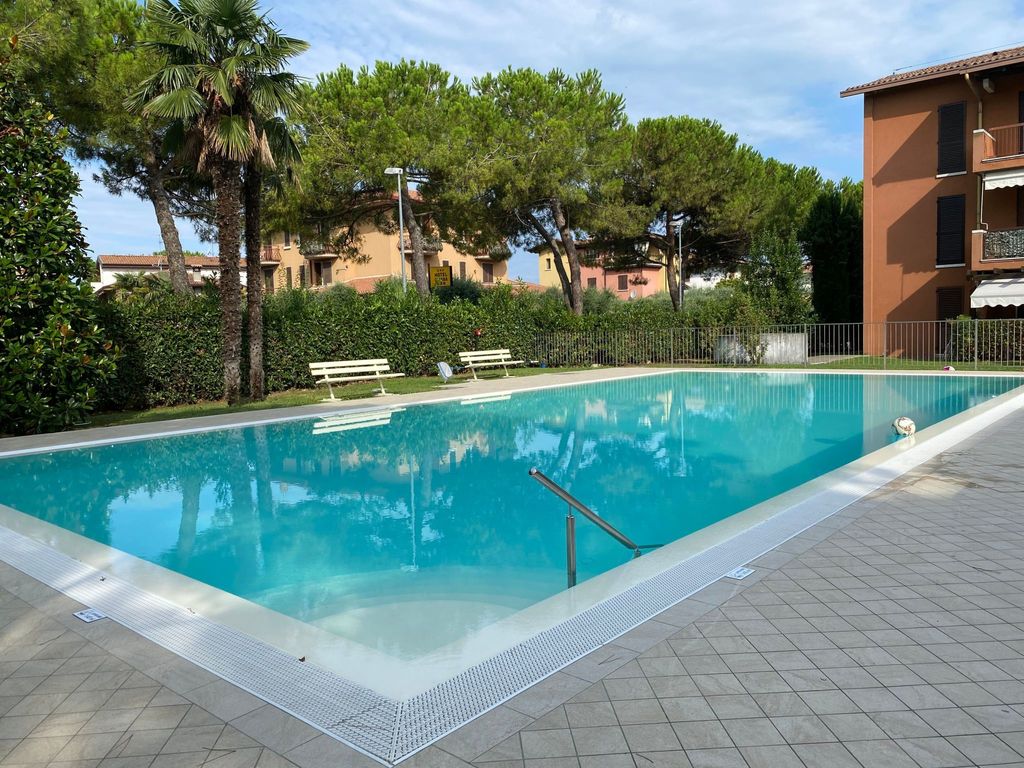 Schönes Studio-Apartment - Pool und Balkon