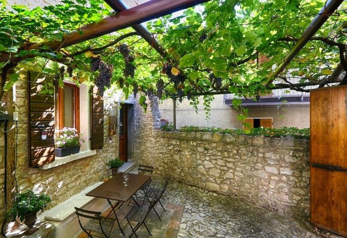 Wohnung Taverne