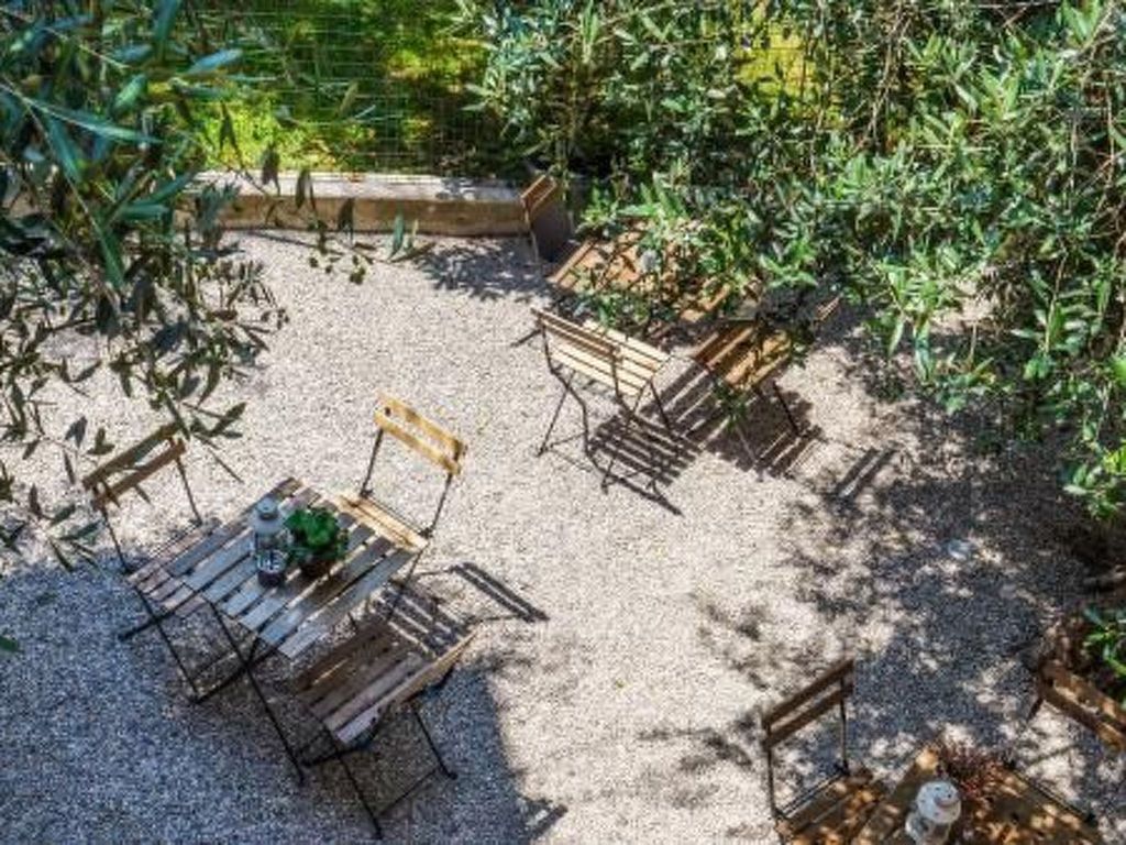 'Ca' due Olivi' mit Terrasse