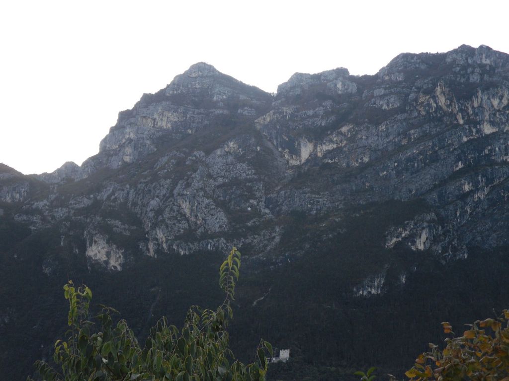 Villa im Grünen in Riva del Garda mit Garten