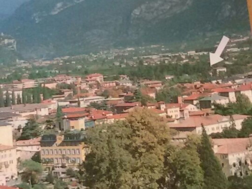 Villa im Grünen in Riva del Garda mit Terrasse