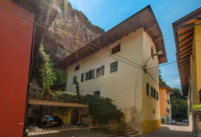 Via Monte Brione