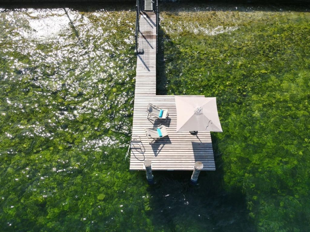 Luxusvilla am Gardasee mit privatem Badesteg