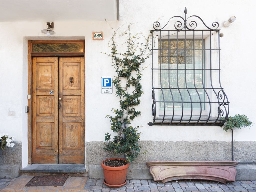 LagoMonti Apartments