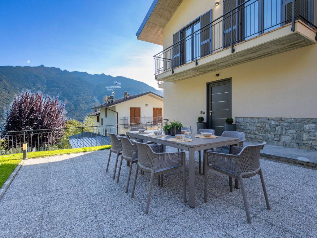 Civico 16 Garden Home