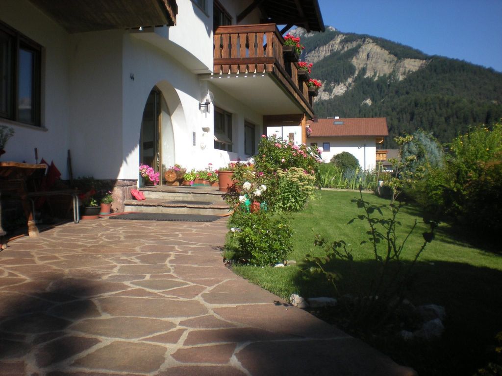 mit privatem Balkon