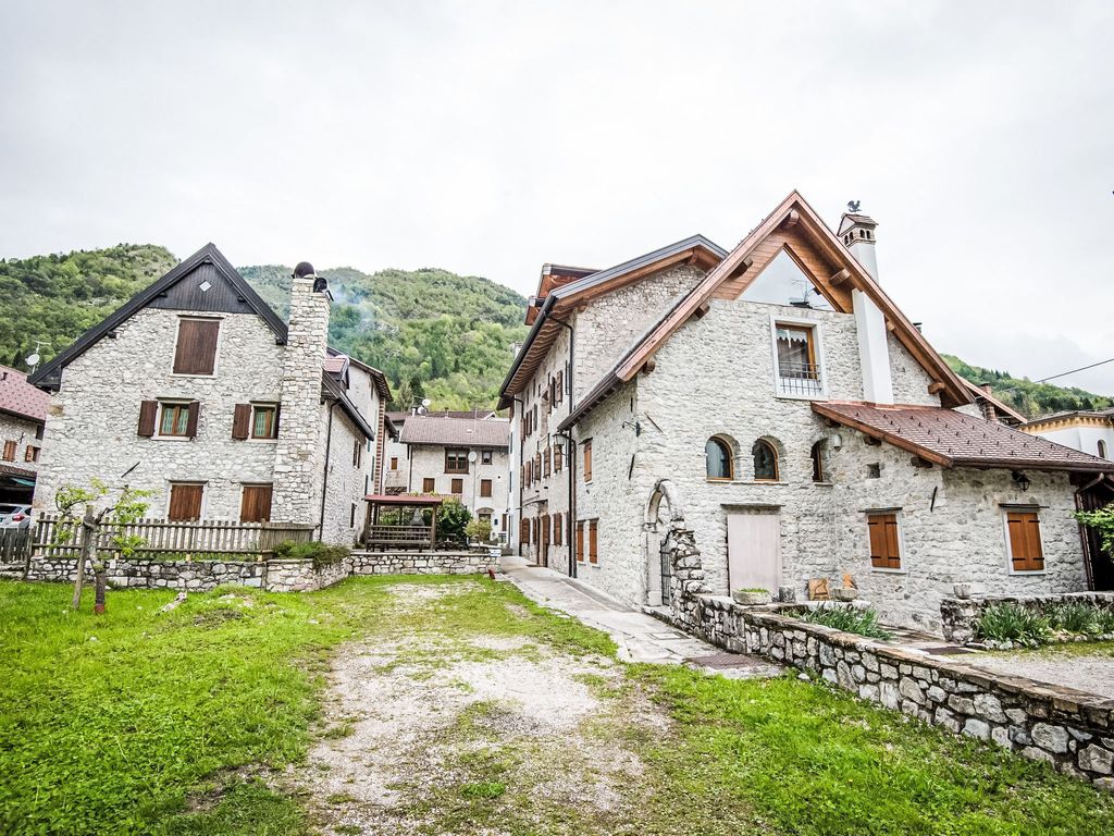 Albergo Diffuso - Cjasa Ustin