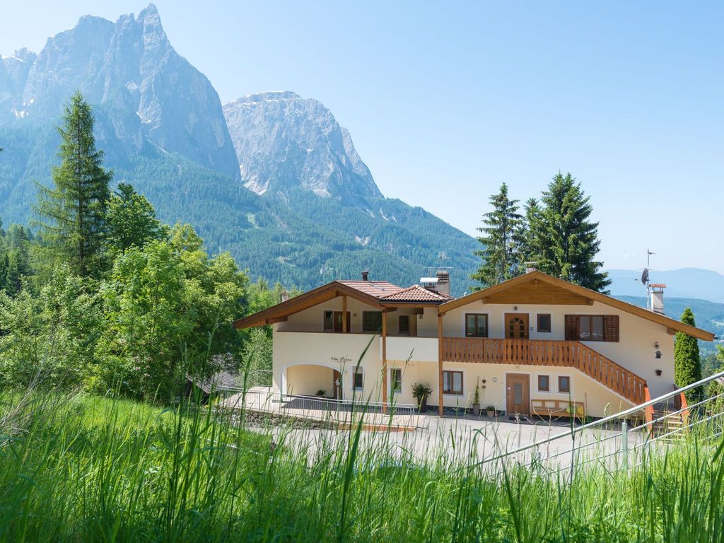 Wohnung in den Dolomiten mit traumhafter Aussicht