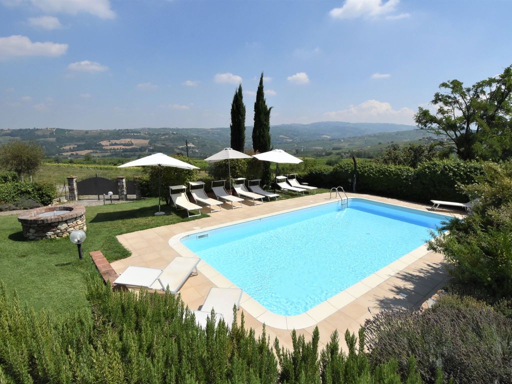 La Corte Bricca (Casa Padronale)