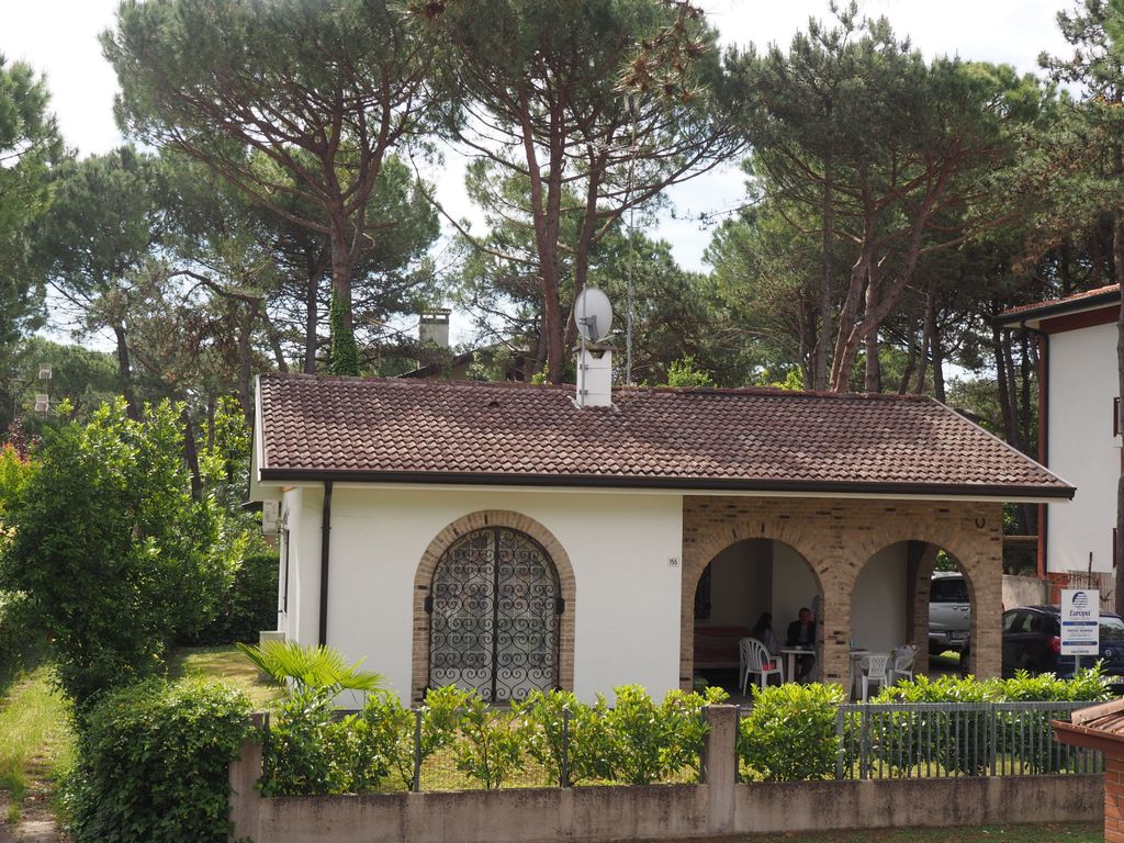 Villa Salvador