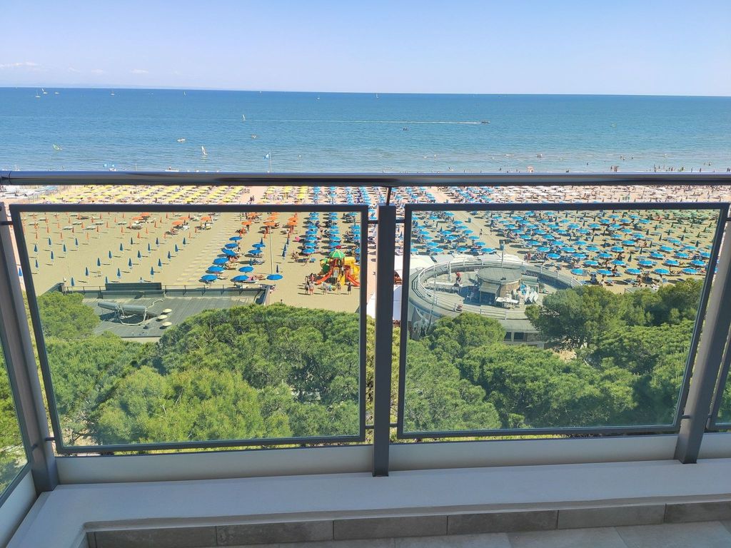 Alba 32 direkt am Strand