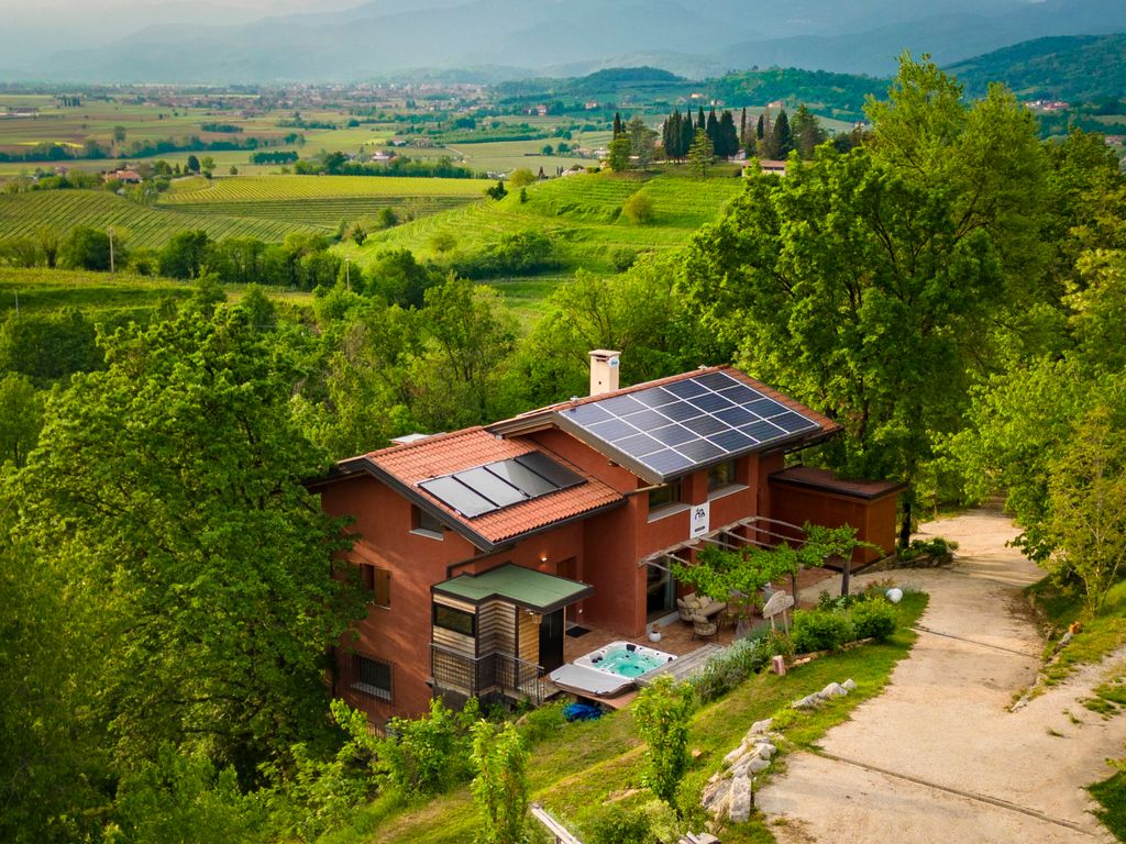 Villa Ronco Albina