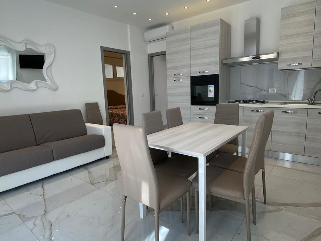 für 8 Personen ca. 60 m&sup2; in Bibione, Venetien (Provinz Venedig)
