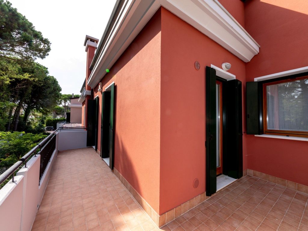 für 4 Personen ca. 100 m&sup2; in Lido di Jesolo, Venetien (Provinz Venedig)