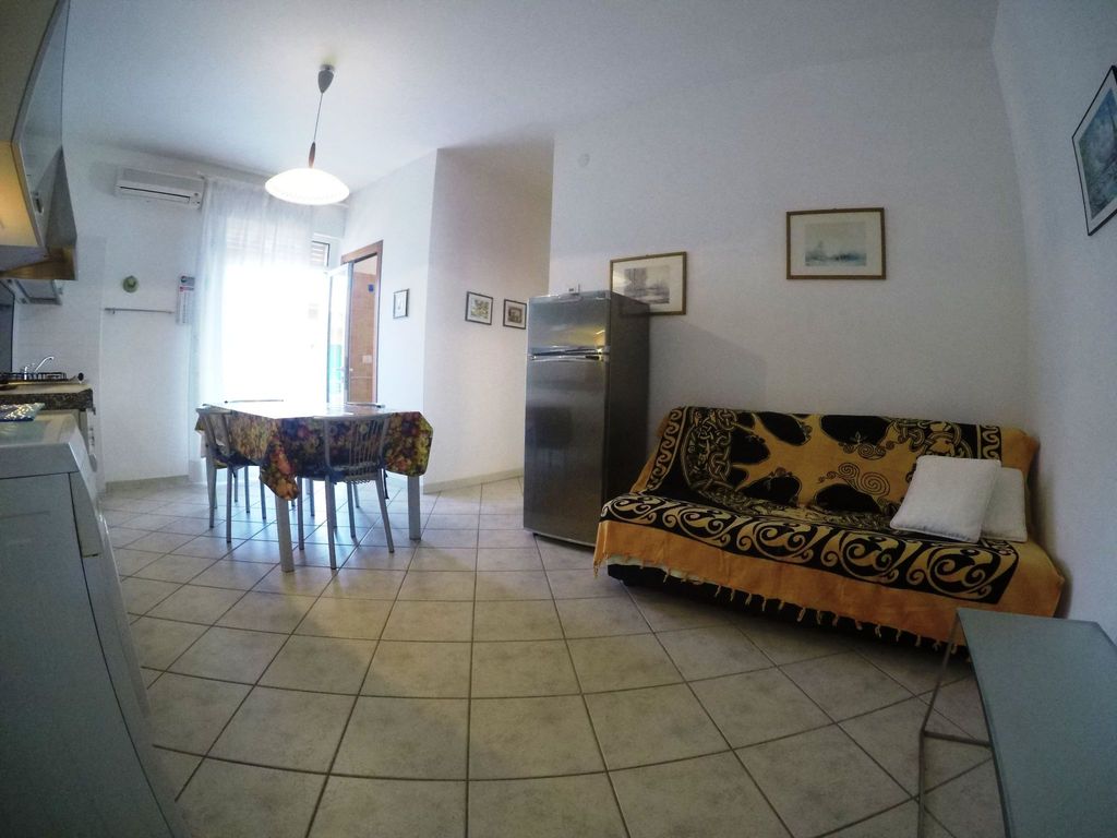 Komfortable Wohnung in Rosolina Mare mit Garten