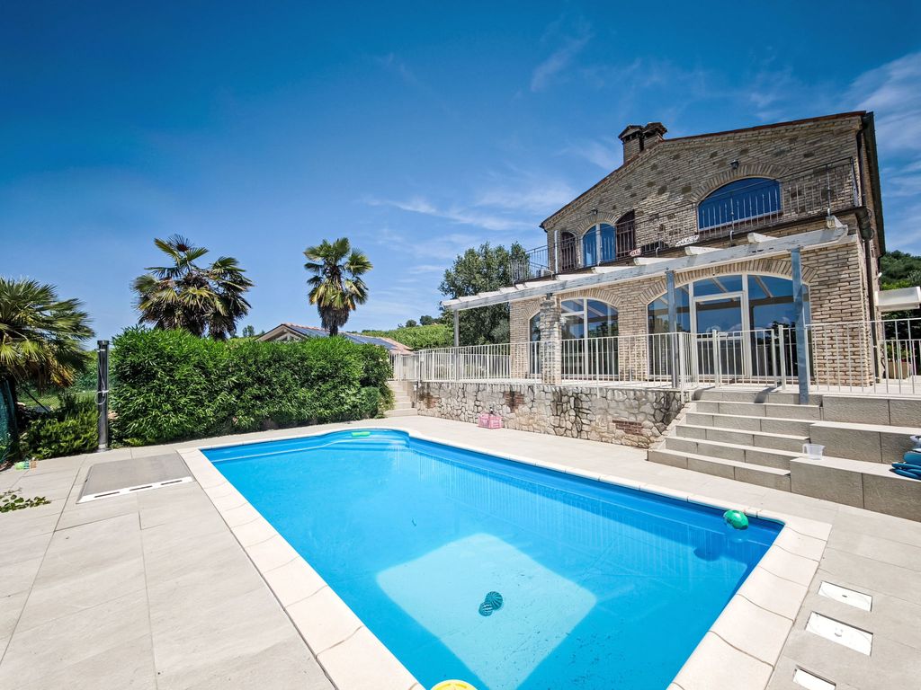 Tenuta Marino – con piscina privata
