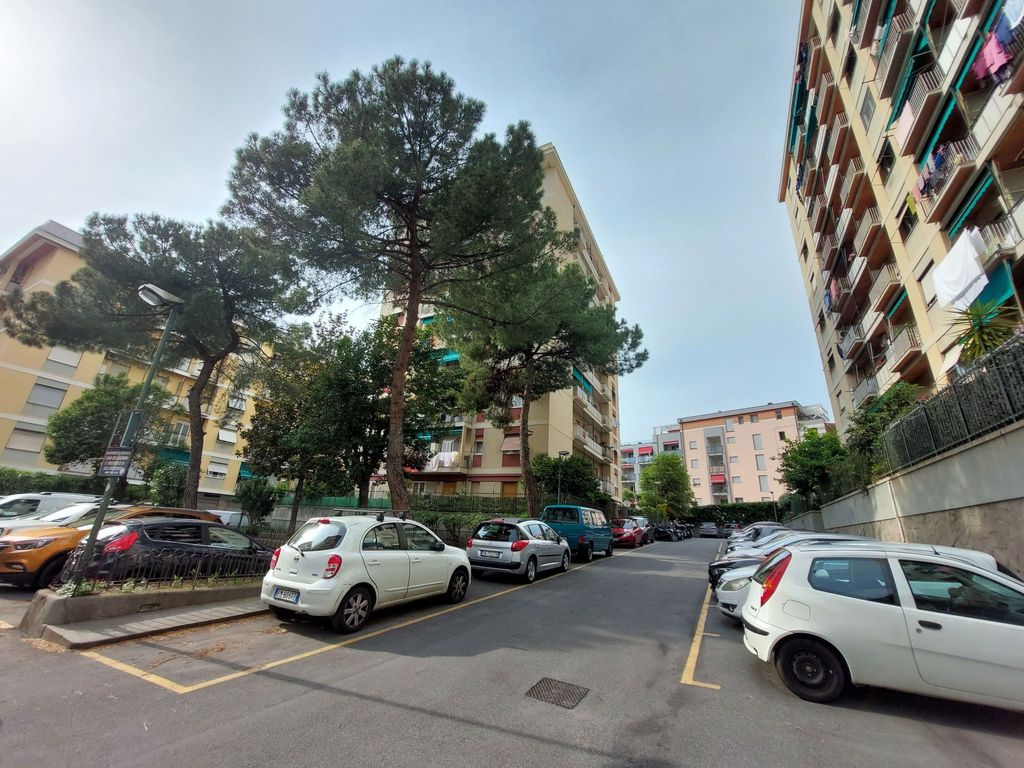 für 4 Personen ca. 65 m&sup2; in Genua, Norditalien (Ligurien)