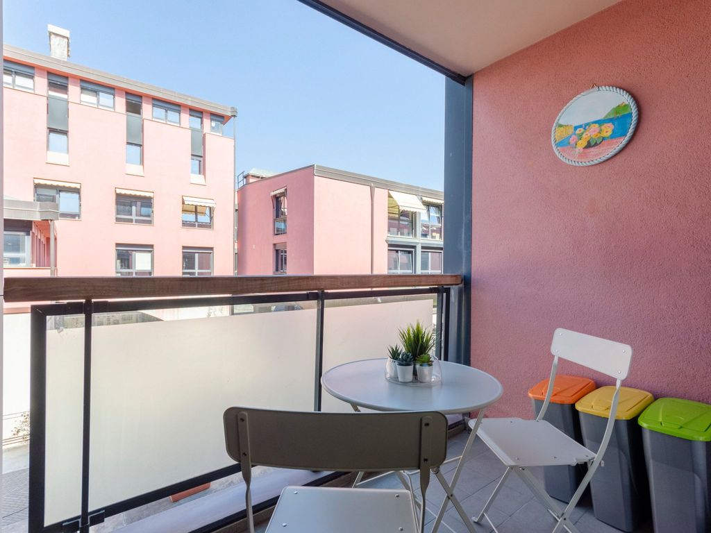 Dock of the Bay Genova, 2b 1b, 2 garage e balcone