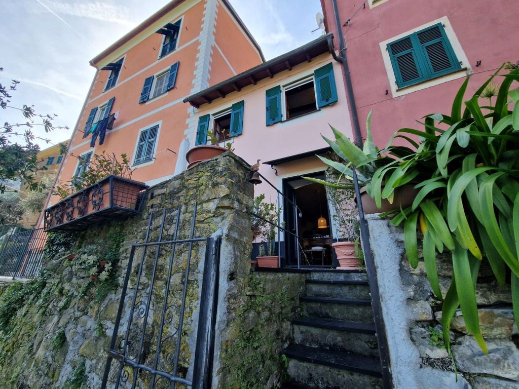 Casetta Romantica a San Rocco di Camogli by Holiday World