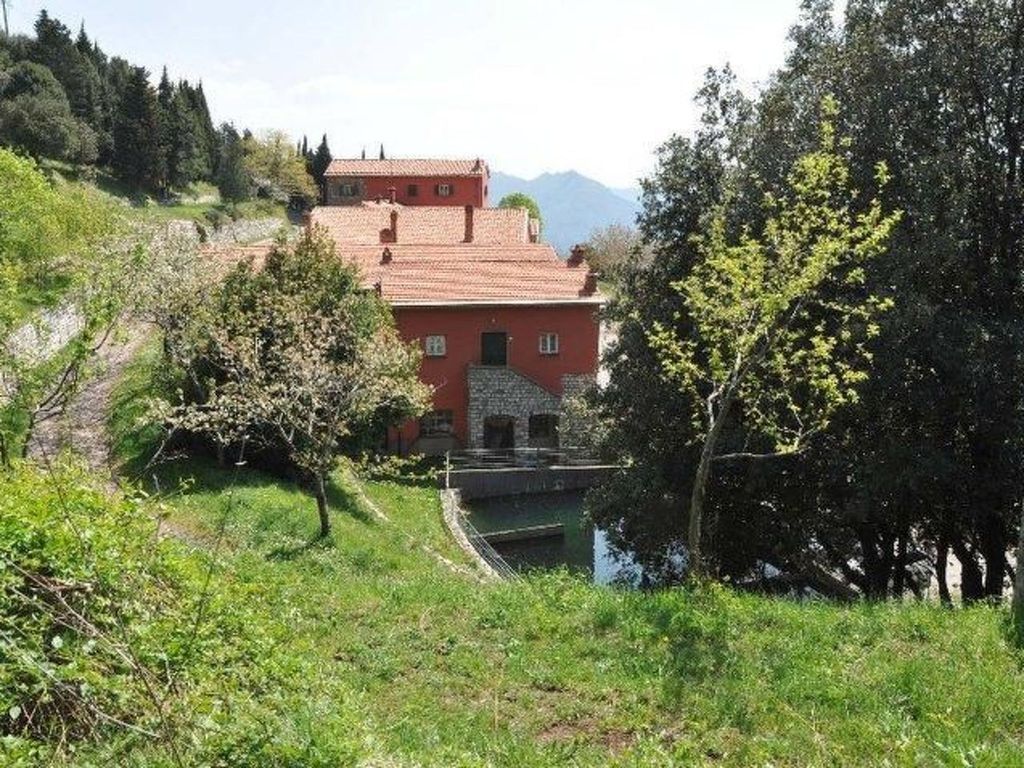 Appartement in Castiglione Chiavarese mit Garten
