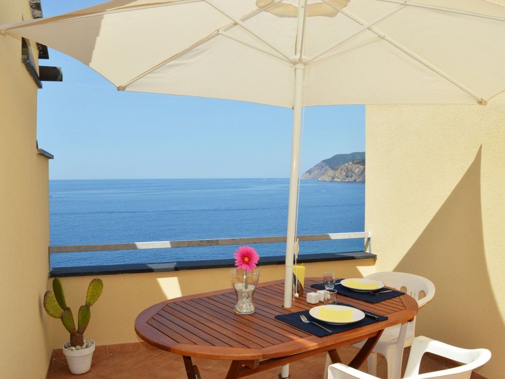 Wohnung in Moneglia mit Terrasse und Grill