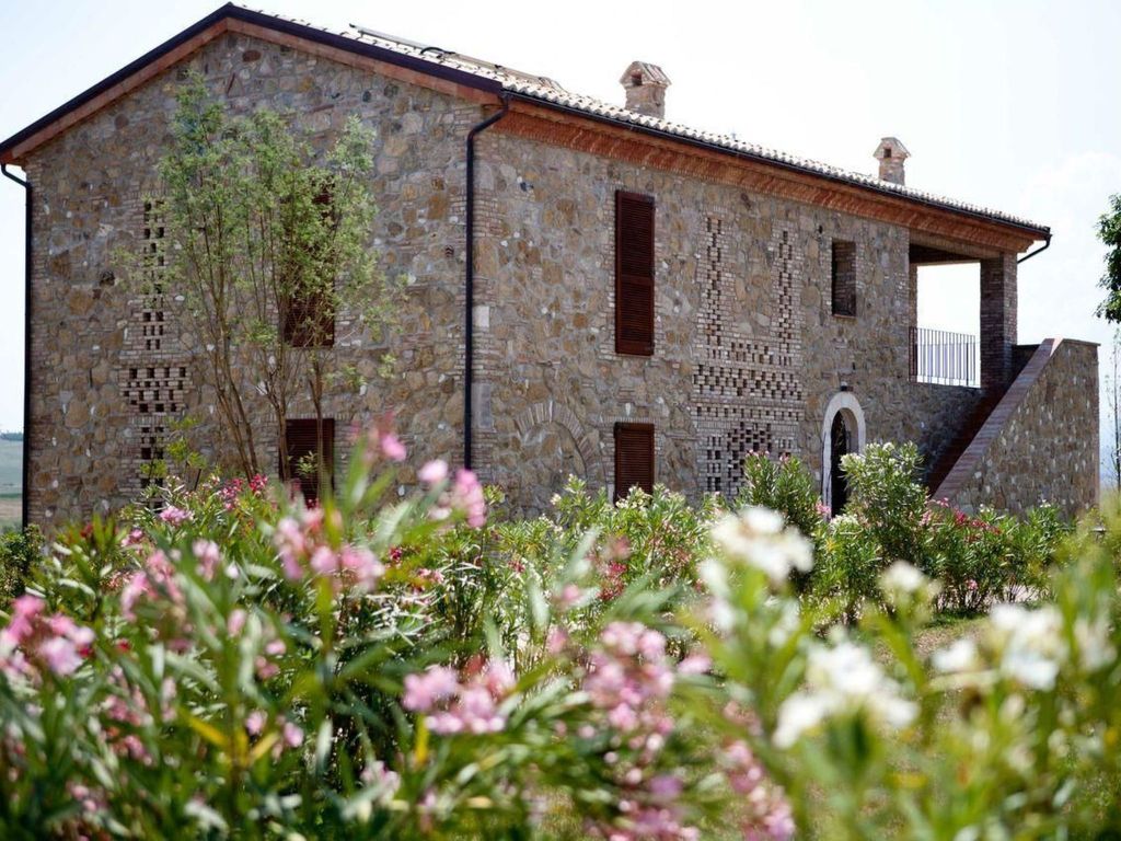 "Villa III Apicius"