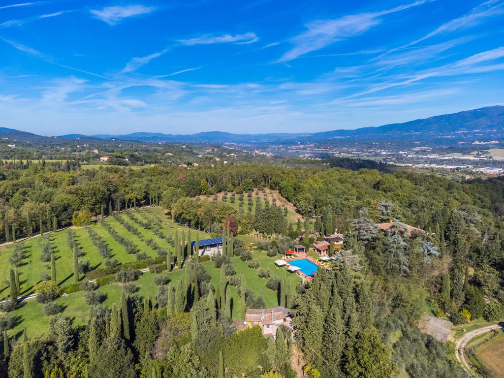 La Torre + Fienile + Casa Prato