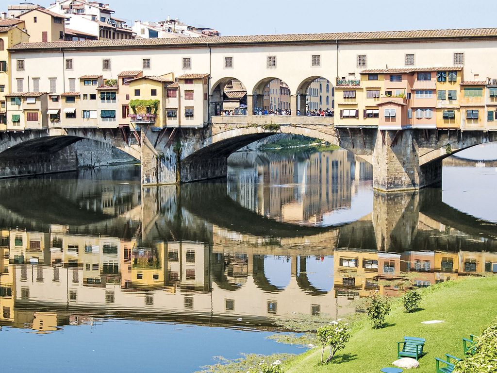 Vintage Apartment In Florence