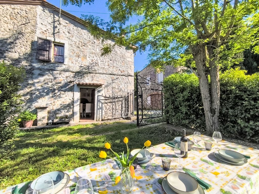 Shelter in the heart of Tuscany
