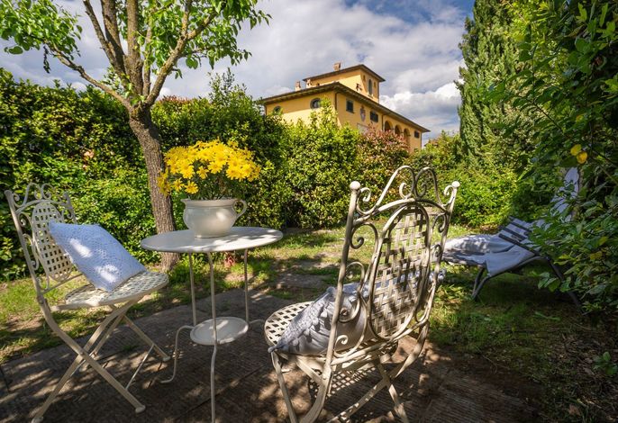Zwei-Zimmer-Wohnung La Colombaia mit Garten