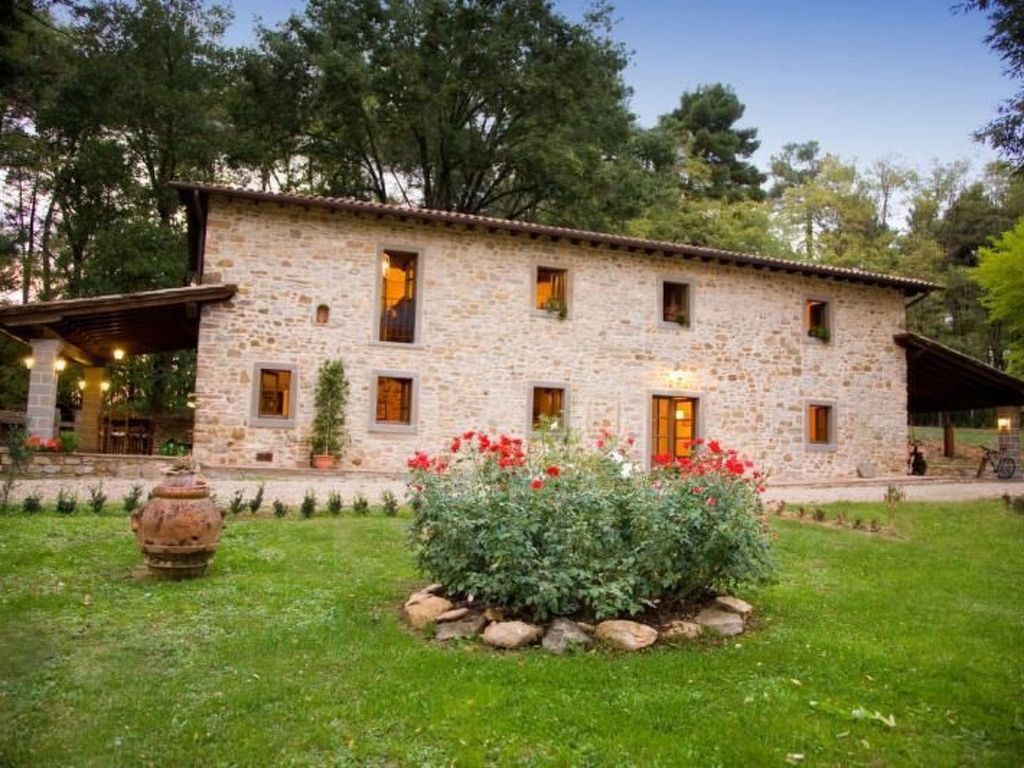 Villa Liz' Anwesen mit privatem Pool