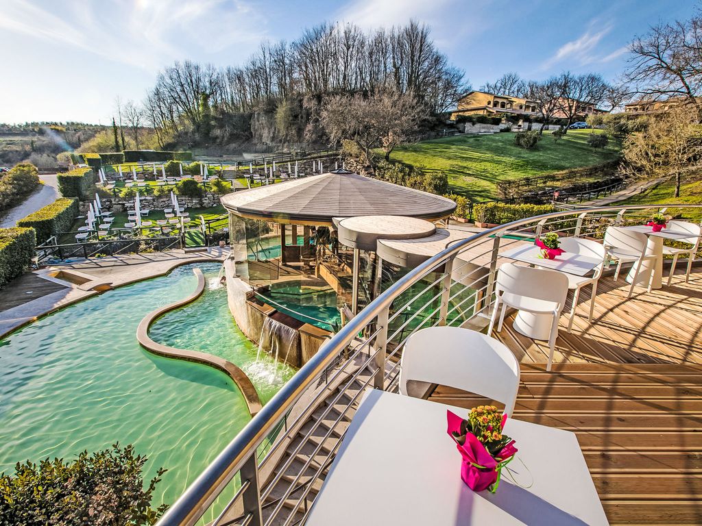 Thermae Apartment 14