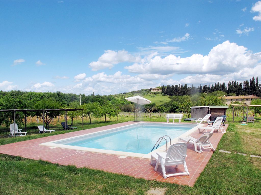 Fattoria Petraglia - Loggiato