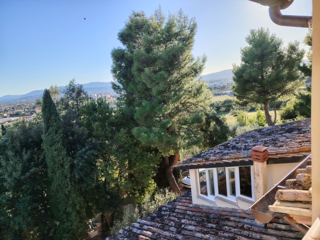 Ferienvilla casaRegina bb mit Panoramablick auf den Hügel