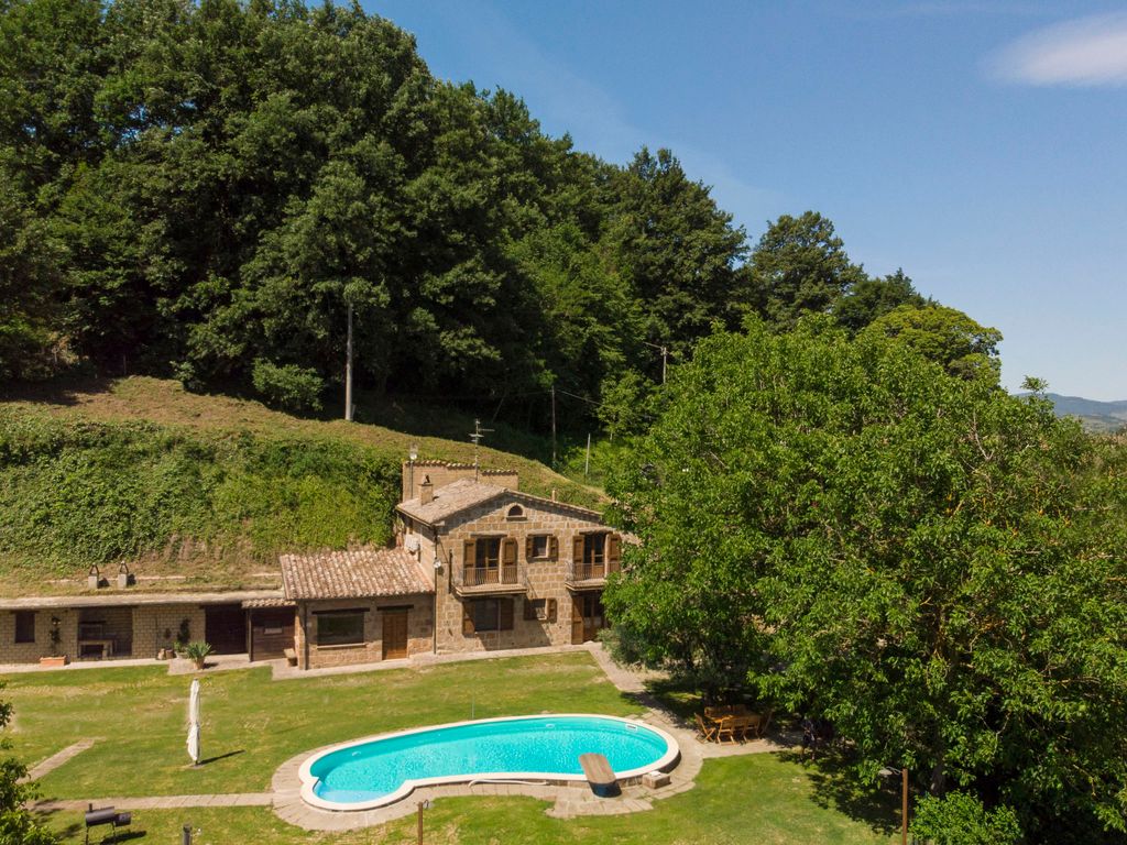 Villa La Grotta