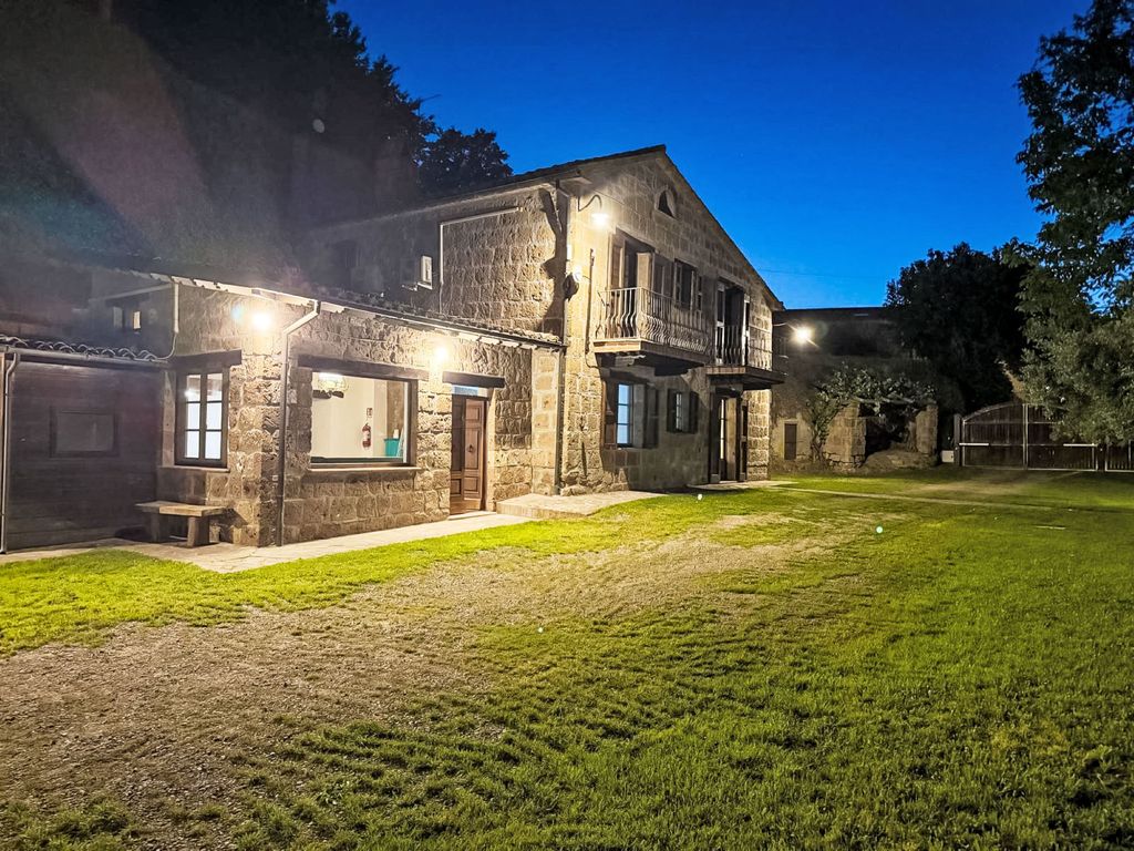 Villa La Grotta
