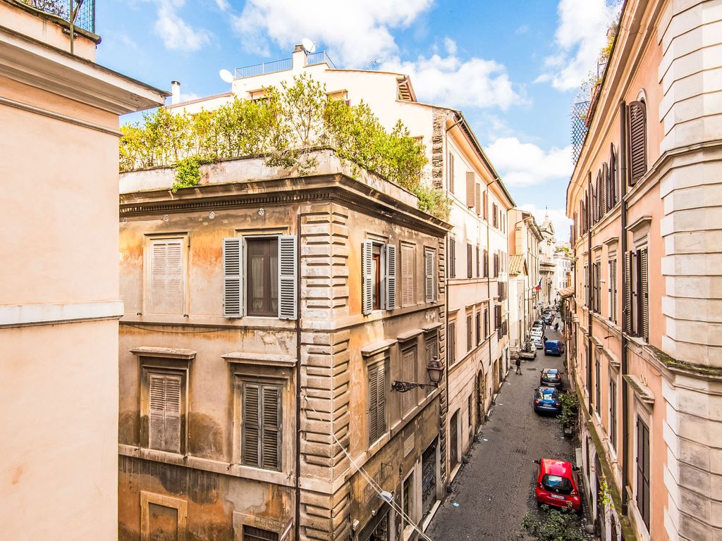 Domus Fori