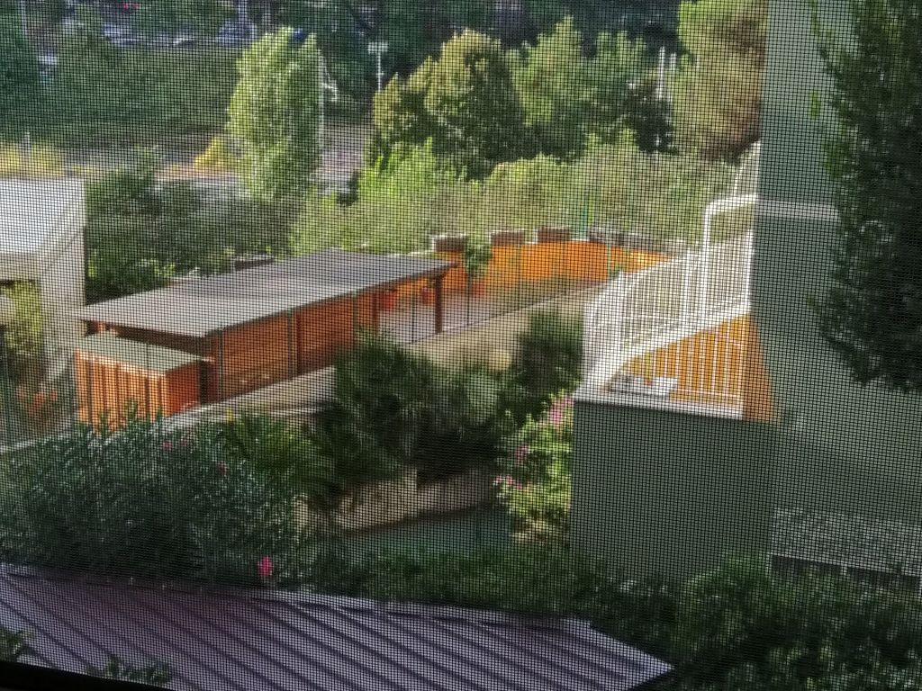 mit privatem Balkon