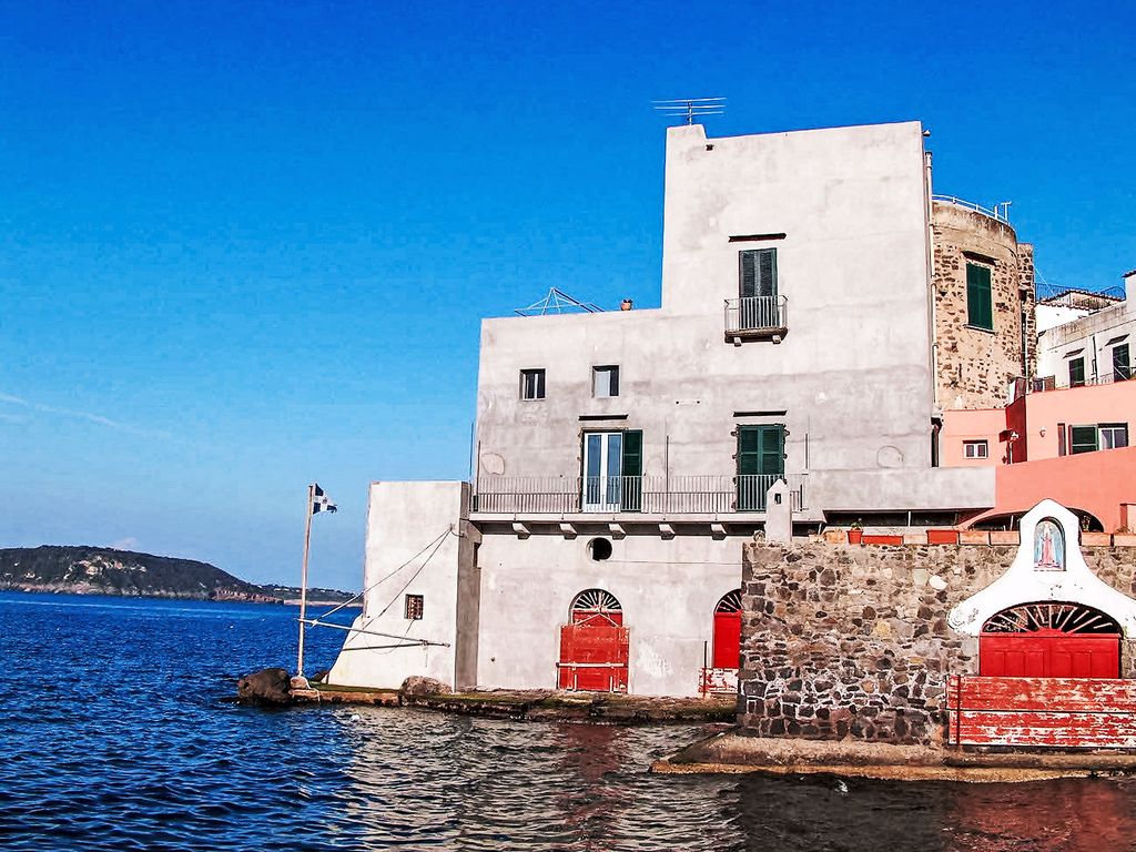 Ischia Sea Side